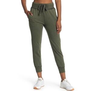 Zella Forest Green Women's Jogger Pants